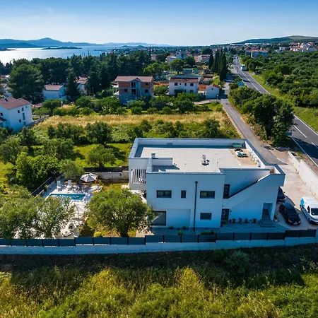 公寓 Vista Mare 2 With Heated Pool *
