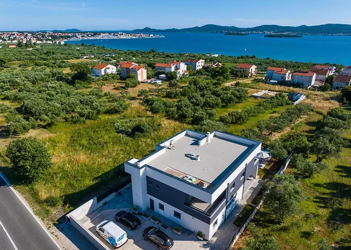Vista Mare 2 With Heated Pool Apartman