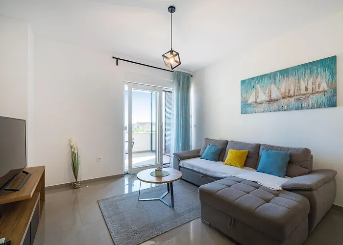 Vista Mare 2 With Heated Pool Apartment Sveti Filip i Jakov