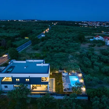 Vista Mare 2 With Heated Pool