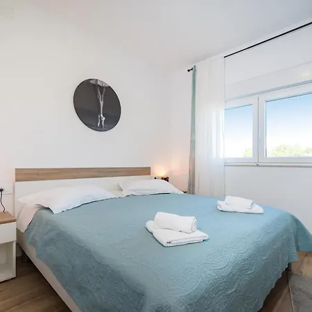 Vista Mare 2 With Heated Pool Appartamento Sveti Filip i Jakov