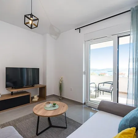 Vista Mare 2 With Heated Pool Sveti Filip i Jakov