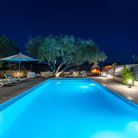 Vista Mare 2 With Heated Pool